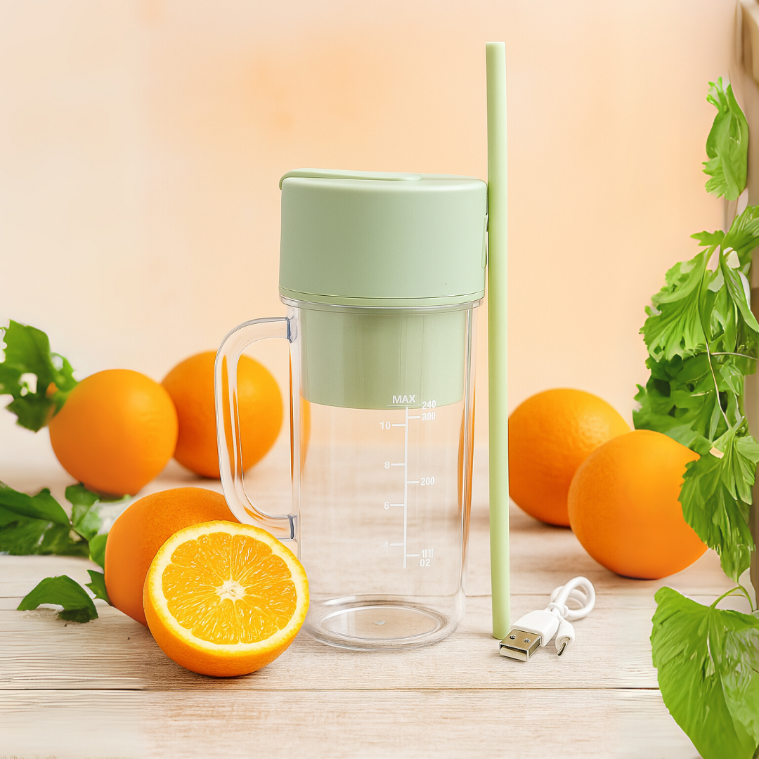 Portable Crusher Juicer With Mini Juice Cup & Straw (340ml)