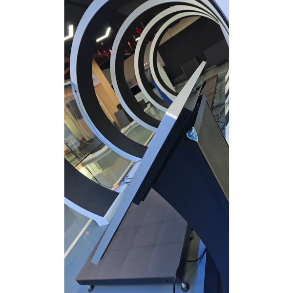 43-Inch 4K Touch Monitor - Image 4